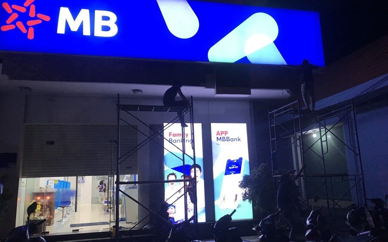 in ấn quảng cáo gần đây
