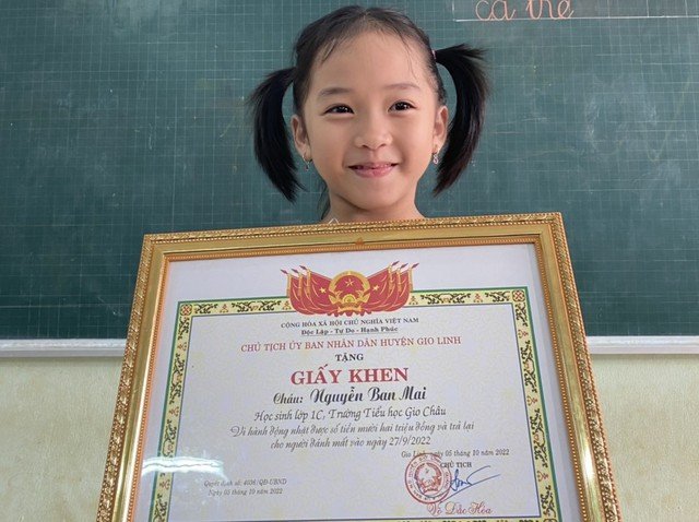 Mẫu giấy khen cho học sinh, sinh viên